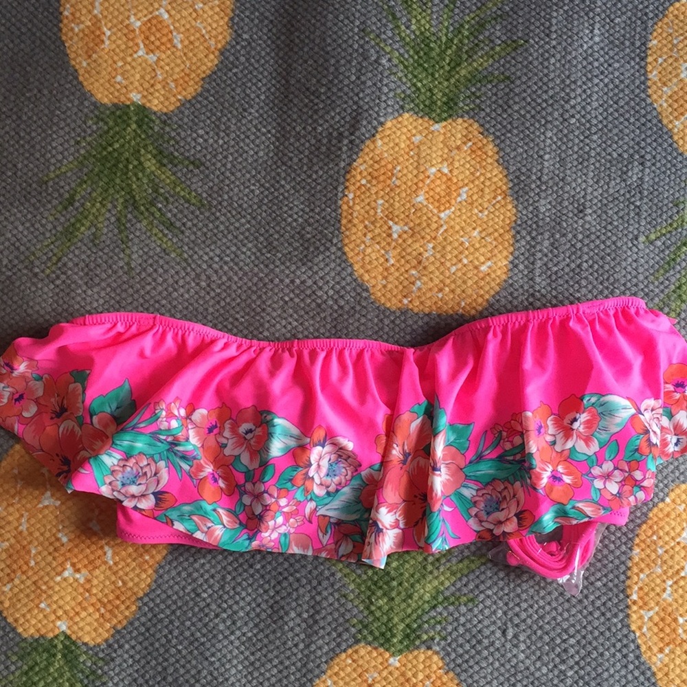 American Eagle Outfitters bathing suit top